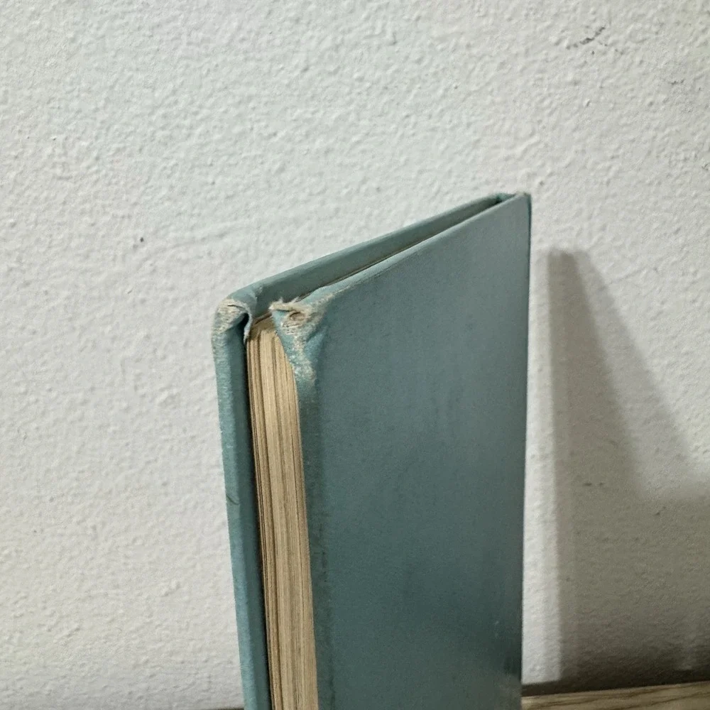 In the Wake of‎ the Whale by John A. Barbour 1969 Retired Library Copy
